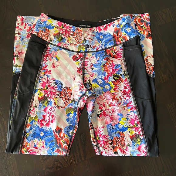 Victoria Secret Leggings by Mary Katrantzou - Picture 1 of 8